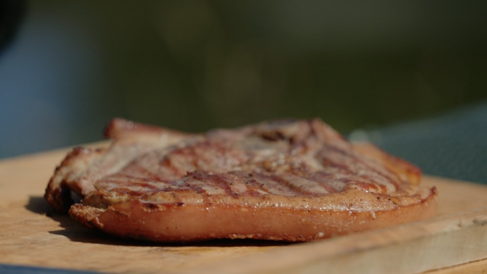 Ornyho recept na vepřový steak Tom a Jerry se smetanovou kapustou
