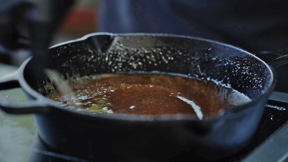 Ornyho recept na grilovaný vepřový bůček se skořicí a cukrem