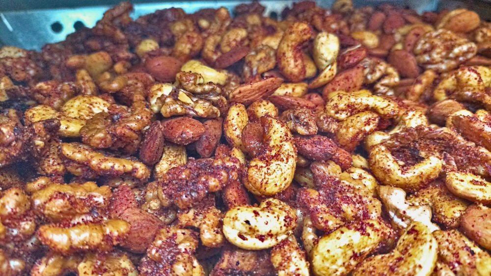 Recept na uzené ořechy s BBQ kořením Burnt Finger Bacon