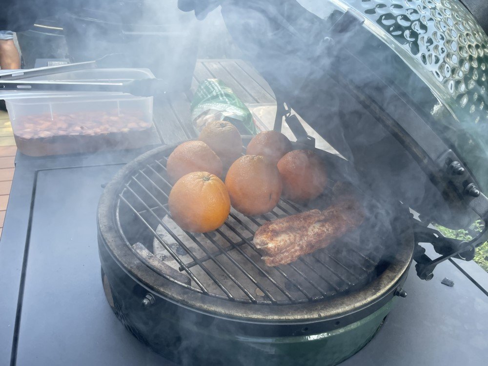 recept na zakouřenou panenku se salátem a pomerančem podle grizzly kitchen