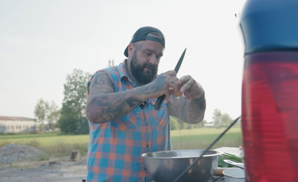 recept: Ornyho zapečené brambory s chorizem a čedarem