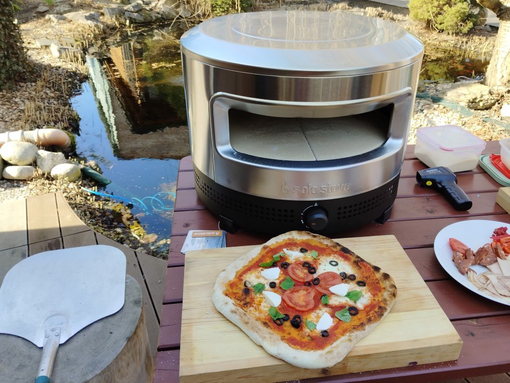 Recenze pizza pece Solo Stove na plyn